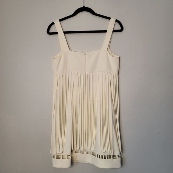 NEW $650 Alexis SASKIA Alabaster Sleeveles Mini Fringe Dress Sz M Bridal Wedding - Picture 12 of 16